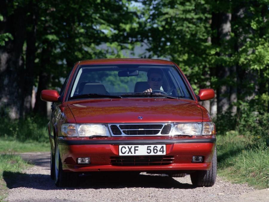  Saab 900 SE Talladega 1997 года  (фото 4 из 7)